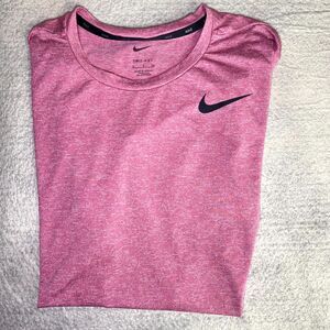 Nike Dri-Fit Athletic Shirt Red Breathable Fabric with Black‎ trim Mens Size S